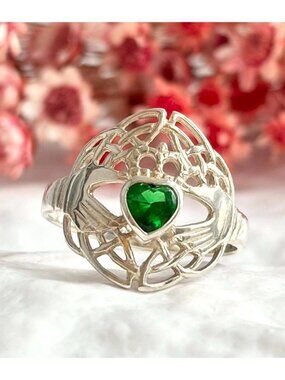 Peridot Accented Claddagh Heart Irish Sterling Silver 925 Vintage Ring - sz 10